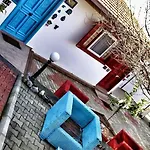 فندق Bella View Art Boutique Kazaphani