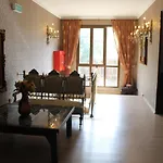 Bella View Art Boutique فندق 3*