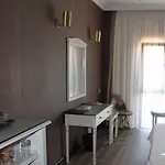 Bella View Art Boutique Hotel Kazaphani