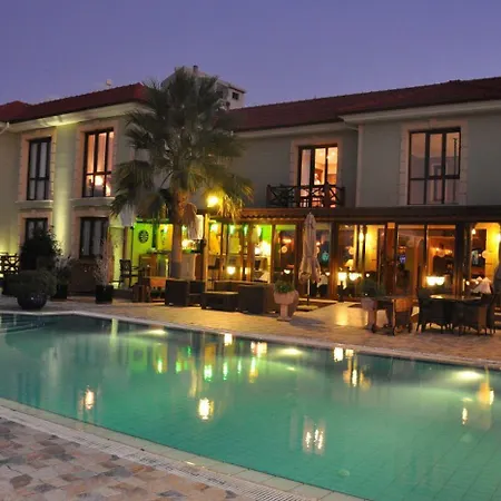 Bella View Art Boutique 3*
