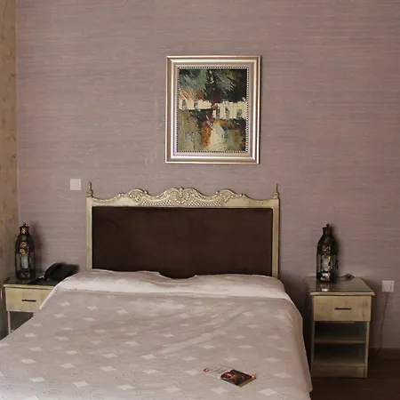 Bella View Art Boutique 3* Kazaphani
