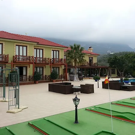 Bella View Art Boutique Hotel Kazaphani