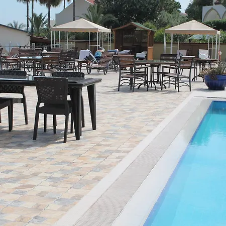Bella View Art Boutique מלון 3*