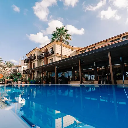 Bella View Art Boutique