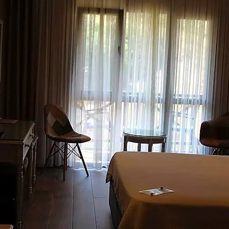 Hotel Bella View Art Boutique 3*