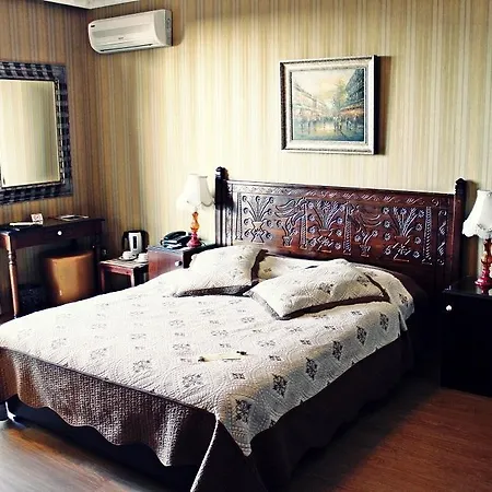 Hotel Bella View Art Boutique Kazaphani