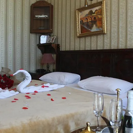 Bella View Art Boutique Hotel