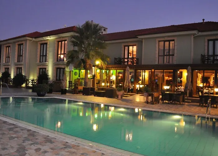 Bella View Art Boutique 3*