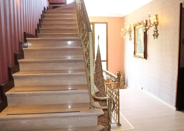 Bella View Art Boutique Kazaphani