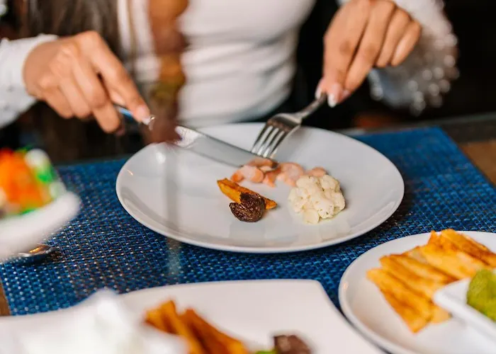 Bella View Art Boutique 3*