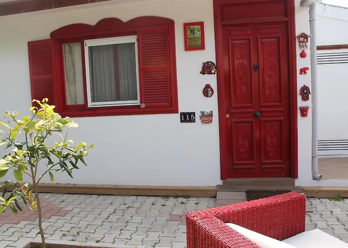 Hotel Bella View Art Boutique Kazaphani