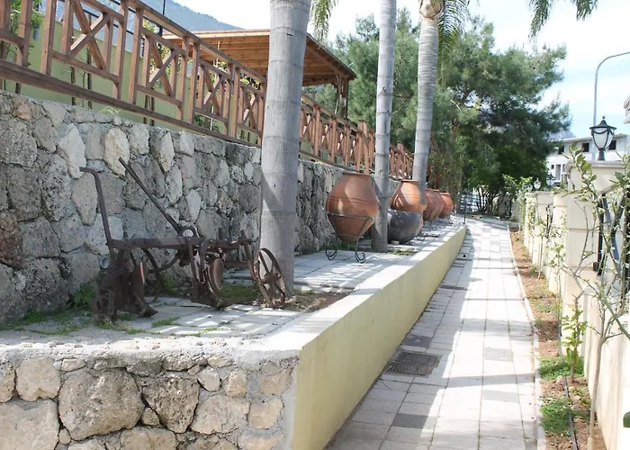 Bella View Art Boutique Kazaphani