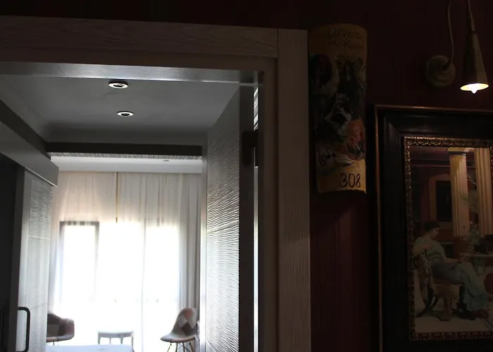 Bella View Art Boutique 3*