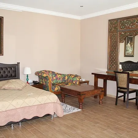 Bella View Art Boutique Kazaphani