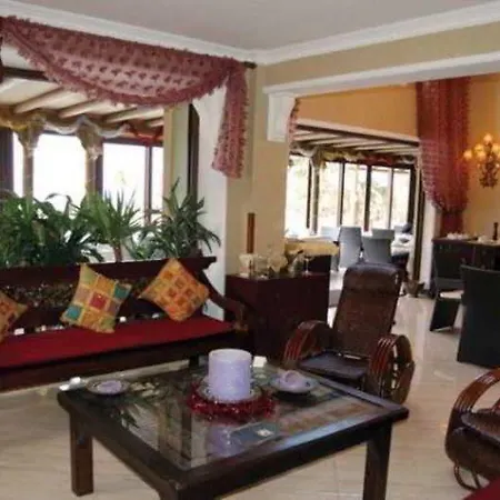 Bella View Art Boutique 3*